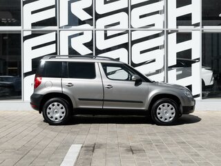 2011 Skoda Yeti I, серый, 745000 рублей, вид 5
