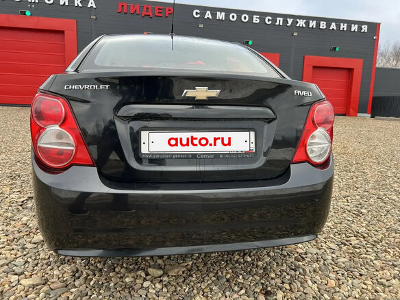 2014 Chevrolet Aveo II, чёрный, 650000 рублей - вид 5