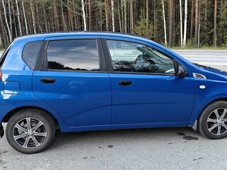 2010 Chevrolet Aveo I Рестайлинг, синий, 580000 рублей, вид 3