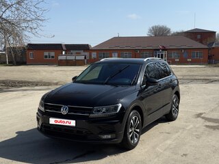 2019 Volkswagen Tiguan II, чёрный, 3400000 рублей, вид 2