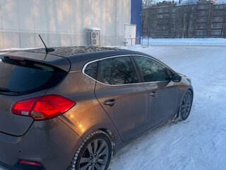 2013 Kia Ceed II, коричневый, 1050000 рублей, вид 3
