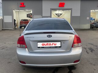 2007 Kia Cerato I Рестайлинг, серебристый, 430000 рублей, вид 4