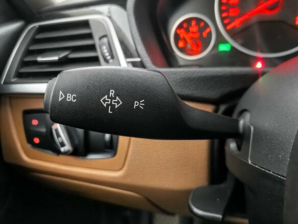 2017 BMW 3 серии 320d xDrive VI (F3x) Рестайлинг, чёрный, 2555000 рублей - вид 13