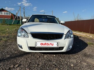 2014 Lada (ВАЗ) Priora I Рестайлинг, белый, 525000 рублей, вид 1
