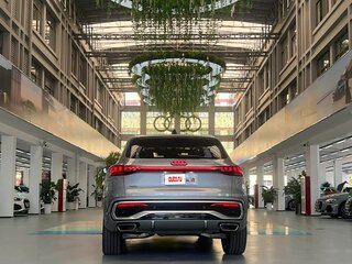 2026 Audi Q5 L III (GU), серебристый, 7000000 рублей, вид 3