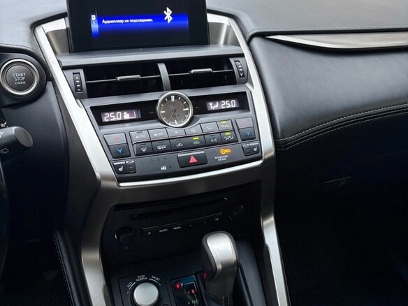 2017 Lexus NX 200 I, белый, 2700000 рублей - вид 6
