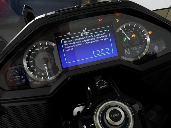 2024 Honda GL 1800 Gold Wing, чёрный, 2850000 рублей - вид 6