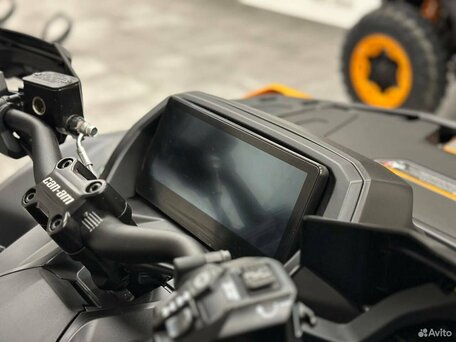 2026 BRP Can-Am Outlander MAX 1000R, чёрный, 2550000 рублей, вид 3