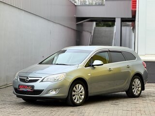 2012 Opel Astra J, зелёный, 679999 рублей, вид 2