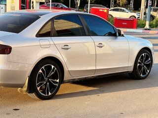 2013 Audi A4 IV (B8) Рестайлинг, серебристый, 1540000 рублей, вид 2