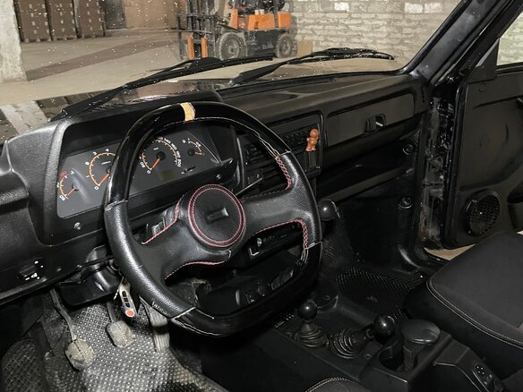 2019 Lada (ВАЗ) 2121 (4x4) I Рестайлинг, чёрный, 790000 рублей - вид 9