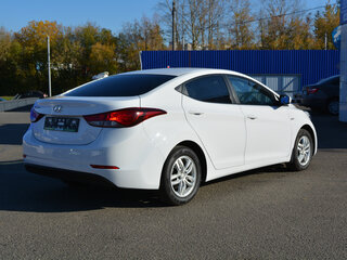 2015 Hyundai Elantra V (MD) Рестайлинг, белый, 999000 рублей, вид 5