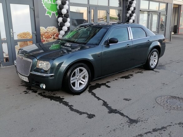 2004 Chrysler 300C I, серый, 620000 рублей - вид 5