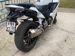 2018 Honda VFR 800, белый, 700000 рублей, вид 4