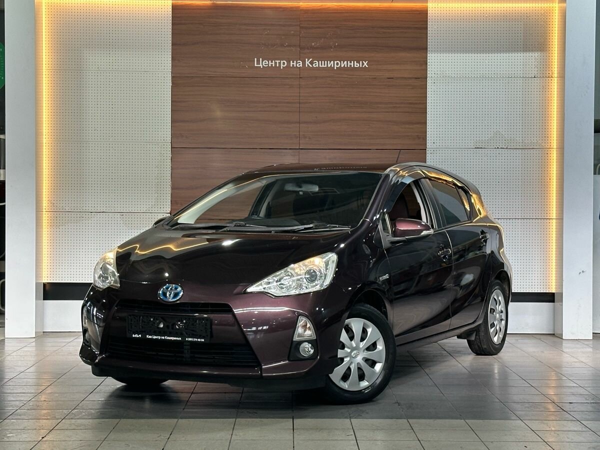 Открыть фотографии: Toyota Aqua I
