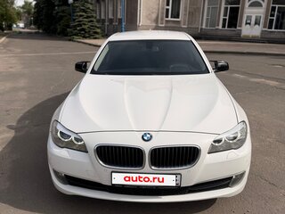 2013 BMW 5 серии 520i VI (F10/F11/F07), белый, 1750000 рублей, вид 2