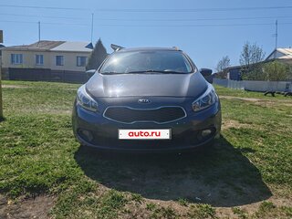 2014 Kia Ceed II, серый, 700000 рублей, вид 1