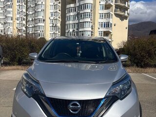 2017 Nissan Note e-Power II Рестайлинг, серебристый, 1150000 рублей, вид 2