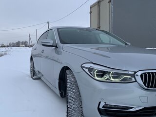 2020 BMW 6 серии Gran Turismo 620d xDrive IV (G32), серебристый, 5450000 рублей, вид 4