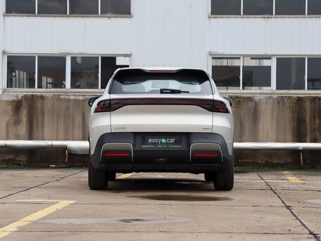 2026 Changan Qiyuan Q05 51.9 kWh II, серебристый, 2394000 рублей, вид 5