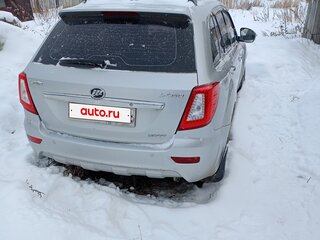 2015 Lifan X60 I Рестайлинг, серебристый, 600000 рублей, вид 3