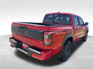 2026 Nissan Frontier III Рестайлинг, красный, 7406593 рублей, вид 4