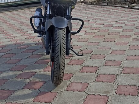 2021 Bajaj Pulsar 180, чёрный, 170000 рублей, вид 5
