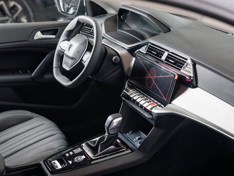 2026 Peugeot 408 II Рестайлинг 2, белый, 3799000 рублей, вид 4