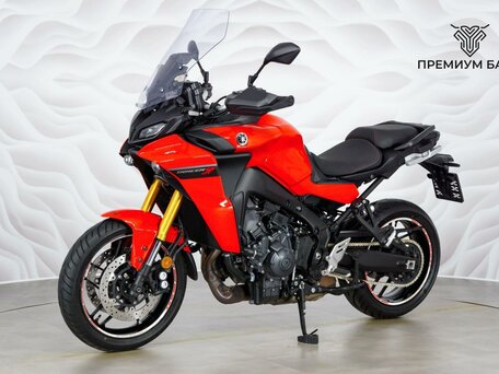 2023 Yamaha MT-09 Tracer (FJ-09), красный, 1227000 рублей, вид 3
