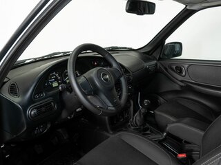 2018 Chevrolet Niva I Рестайлинг, белый, 718000 рублей, вид 5