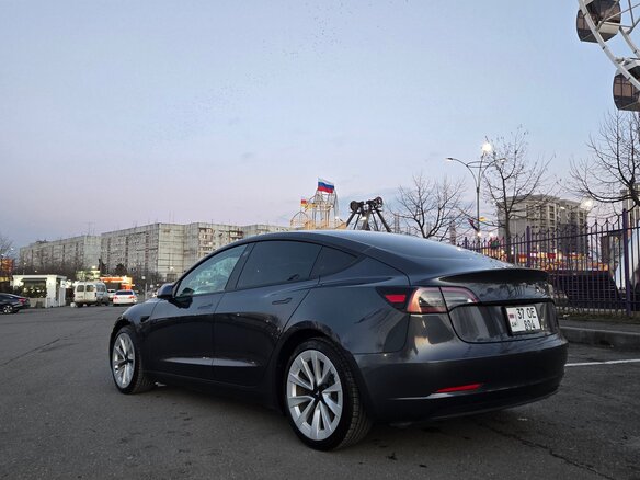 2023 Tesla Model 3 Long Range I, синий, 1800000 рублей - вид 5