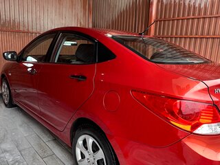 2012 Hyundai Solaris I, красный, 600000 рублей, вид 5