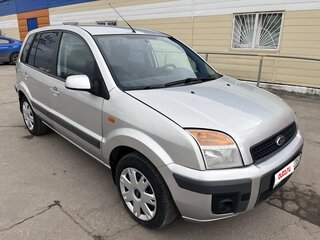 2007 Ford Fusion I Рестайлинг, серебристый, 525000 рублей, вид 3