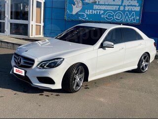 2015 Mercedes-Benz E-Класс 200 IV (W212, S212, C207) Рестайлинг, белый, 2300000 рублей, вид 1