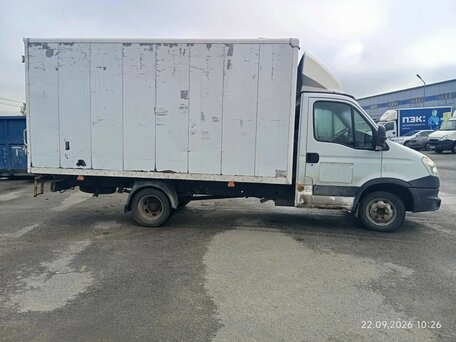 2014 Iveco Daily, белый, 990000 рублей, вид 5
