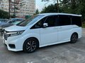 2020 Honda Stepwgn Spada V Рестайлинг, белый - вид 3