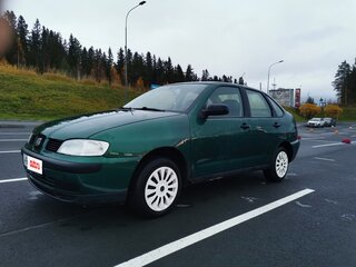 1999 SEAT Cordoba I, зелёный, 220000 рублей, вид 1