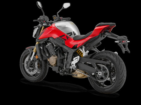 2026 QJMotor SRK 800, красный, 789000 рублей, вид 3