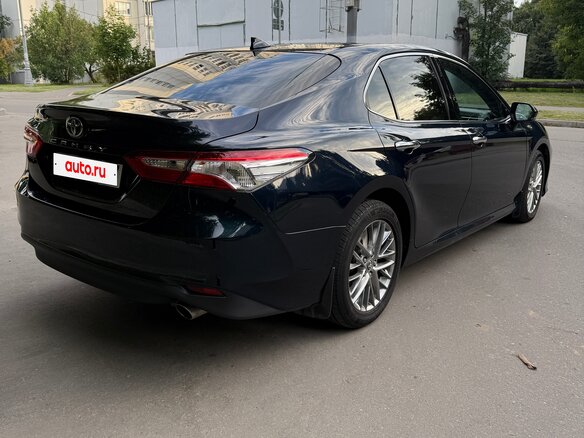 2019 Toyota Camry VIII (XV70), синий, 2700000 рублей - вид 4
