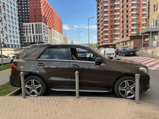 2017 Mercedes-Benz GLE 400 9G-Tronic I (W166), коричневый, 3995000 рублей, вид 2