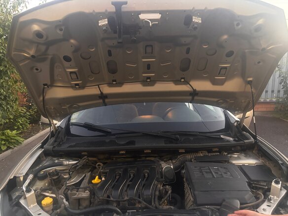2011 Renault Fluence I, бежевый, 550000 рублей - вид 15