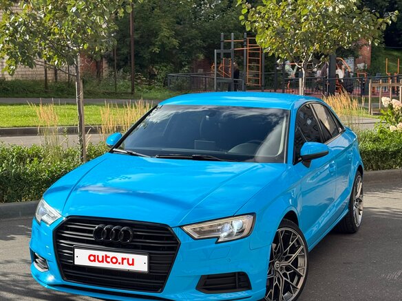 2019 Audi A3 III (8V) Рестайлинг, голубой, 1400000 рублей - вид 6