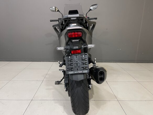 2022 Honda NT1100, серый, 1330000 рублей - вид 3