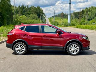 2017 Nissan Qashqai II, красный, 1700000 рублей, вид 4