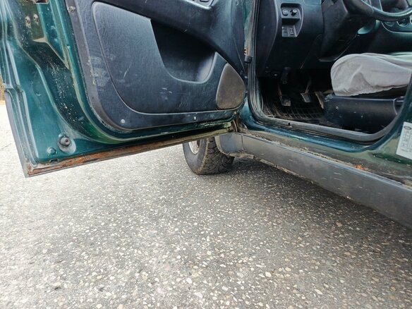 2002 Ford Maverick III, зелёный, 180000 рублей - вид 15