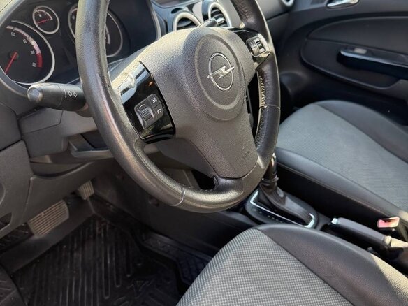 2008 Opel Corsa D, чёрный, 650000 рублей - вид 2