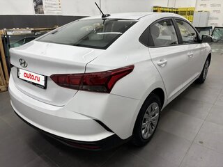 2022 Hyundai Solaris II Рестайлинг, белый, 1300000 рублей, вид 4