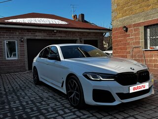2021 BMW 5 серии 520d xDrive VII (G30/G31/G38) Рестайлинг, белый, 4190000 рублей, вид 4