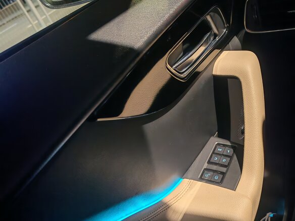 2019 Jaguar F-Pace I, синий, 2800000 рублей - вид 4