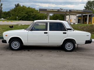 2005 Lada (ВАЗ) 2107, белый, 257000 рублей, вид 4
